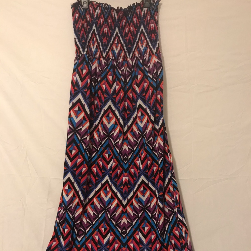 Strapless colorful diamond print zigzag dress